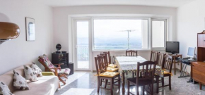 Spacious apartment in Recanati with a 200 m² mountain view Recanati